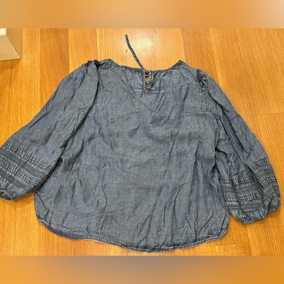 LC Lauren Conrad Denim Top with crocheted style sleeves feminine, coquette - Picture 2 of 6